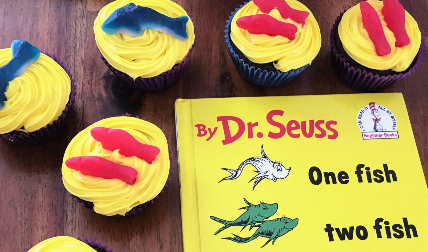 One Fish Two Fish Red Fish Blue Fish cupcakes & book