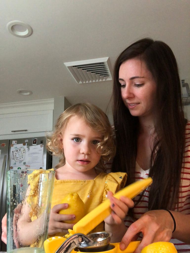 Mama and Kat making lemonade